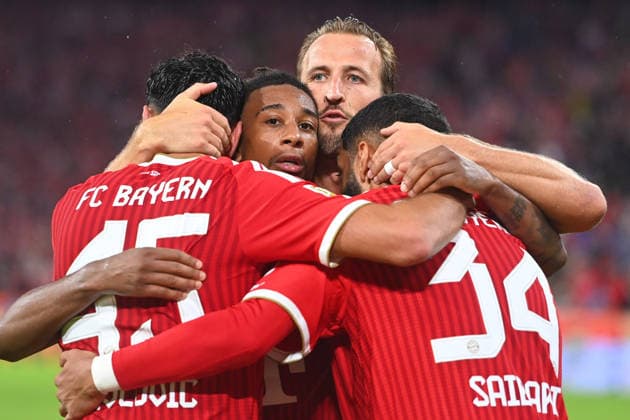 kollektiver Torjubel v.li:Aleksandar PAVLOVIC (Bayern Muenchen),Michael OLISE (Bayern Muenchen),Harry KANE (Bayern Muenchen), Ismael SAIBARI (Bayern Muenchen), Jubel,Freude,Begeisterung, Aktion, Fussball 1. Bundesliga Saison 2026 2027, 1.Spieltag, Spieltag01, FC Bayern Muenchen - VfB Stuttgart 5-1 am 28.08.2026 , A L L I A N Z A R E N A. Â *** Collective goal celebration, from left: Aleksandar PAVLOVIC, Bayern Munich; Michael OLISE, Bayern Munich; Harry KANE, Bayern Munich; Ismael SAIBARI, Bayern Munich; Celebration, Joy, Excitement, Action, Soccer, Bundesliga Season 2026–2027, Matchday 1, Matchday 01, FC Bayern Munich vs. VfB Stuttgart 5–1 on August 28, 2026, Allianz Arena Â