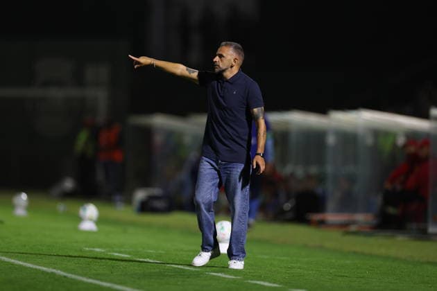 August 28, 2026, Vila Do Conde, Porto, Portugal: Vila do Conde, PORTUGAL - AUGUST 28: Rui Borges of Sporting CP in action during the Liga Portugal Betclic 2026 27 match between Rio Ave and Sporting CP at Estadio dos arcos, on August 28, 2026 in Vila do Conde, Portugal. Vila Do Conde Portugal - ZUMAe141 20260828_zsp_e141_071 Copyright: xLuisxEirasx