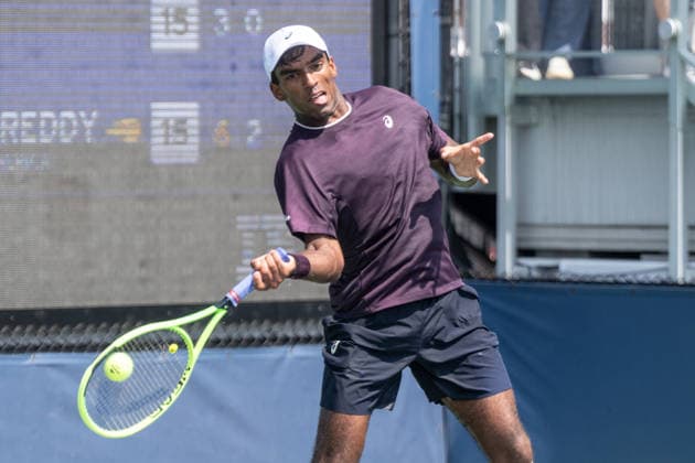 US Open qualifying final round NEW YORK, USA - AUGUST 28: Nishesh Basavareddy returns ball during a men s qualifying singles match final round of the 2026 US Open Championship at USTA Billie Jean King National Tennis Center on August 28, 2026 in Flushing, NY. Nishesh Basavareddy won in straight sets and progressed to play in main draw of tournament. Lev Radin Anadolu New York United States. Editorial use only. Please get in touch for any other usage.  Copyright: x2026xAnadoluxLevxRadinx