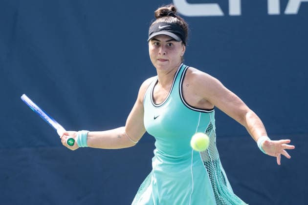 US Open qualifying final round NEW YORK, USA - AUGUST 28: Bianca Andreescu returns ball during a women s qualifying singles match final round of the 2026 US Open Championship at USTA Billie Jean King National Tennis Center on August 28, 2026 in Flushing, NY. Bianca Andreescu lost in three sets, she needed twice medical attention during 3rd set and was visibly physically exhausted. Lev Radin Anadolu New York United States. Editorial use only. Please get in touch for any other usage.  Copyright: x2026xAnadoluxLevxRadinx
