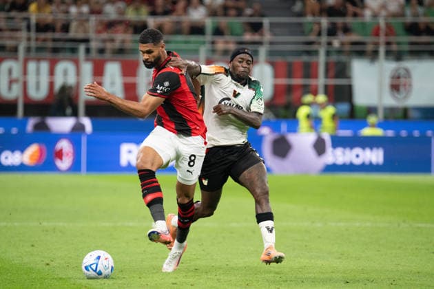 AC Milan V Venezia FC - Serie A 2026 27 Ruben Loftus-Cheek and Ridgeciano Haps during the Serie A match between AC Milan and Venezia FC at Stadio Giuseppe Meazza in Milan, Italy, on August 28, 2026. Milan Italy  Copyright: xFedericoxManonix originalFilename:manoni-acmilanv260828_npdpx.jpg