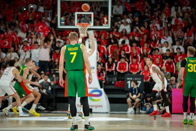 Turkiye vs Lithuania Fiba Basketball 2027 World Cup European Qualifiers Gytis Radzevicius of Lithuania looks on during a free throw during the Fiba Basketball 2027 World Cup European Qualifiers Group J match between Turkiye and Lithuania at Turkcell Basketball Gelistirme Merkezi on August 28, 2026 in Istanbul, Turkey Istanbul Istanbul Turkey Copyright: xBurakxBasturkx