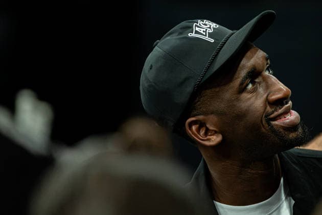 Turkiye vs Lithuania Fiba Basketball 2027 World Cup European Qualifiers Former Fenerbahce player, Ekpe Udoh looks at the fans during the Fiba Basketball 2027 World Cup European Qualifiers Group J match between Turkiye and Lithuania at Turkcell Basketball Gelistirme Merkezi on August 28, 2026 in Istanbul, Turkey Istanbul Istanbul Turkey Copyright: xBurakxBasturkx