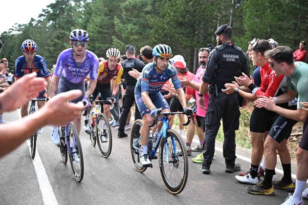 28-08-2026 Vuelta A Espana; Tappa 07 Vall D alba - Valdelinares; 2026, Jayco Aula; 2026, Soudal - Quick Step; Sutterlin, Jasha; Landa Meana, Mikel; Valdelinares; 