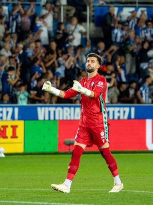 ESP: LaLiga EA Sports Deportivo Alaves v Villarreal CF Antonio Sivera of Alaves celebrates the goal during LaLiga EA Sports between Deportivo Alaves v Villarreal CF played at Mendizorroza Stadium in Vitoria Gasteiz on August 28, 2026 in Spain VITORIA Spain Futbol Copyright: xAgenciaxLOFx