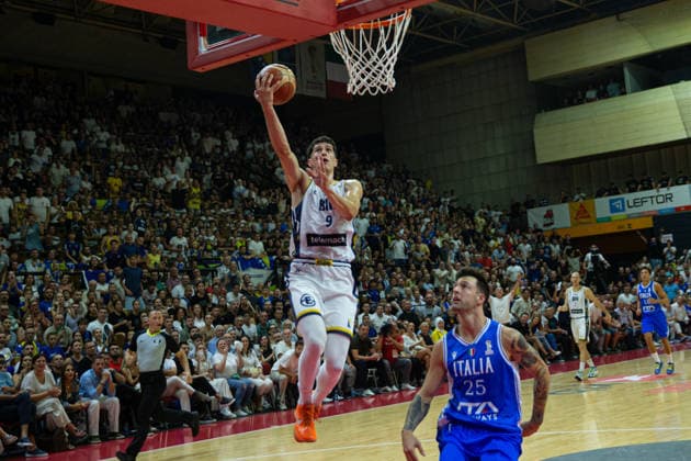 FIBA Basketball World Cup Qualifier: Bosnia and Herzegovina – Italy TUZLA, BOSNIA AND HERZEGOVINA - AUGUST 28: Gegic of Bosnia and Herzegovina in action during the FIBA Basketball World Cup Qualifier match between Bosnia and Herzegovina and Italy in Tuzla, Bosnia and Herzegovina on August 28, 2026. Denis Zuberi Anadolu Tuzla Bosnia and Herzegovina. Editorial use only. Please get in touch for any other usage.  Copyright: x2026xAnadoluxDenisxZuberix