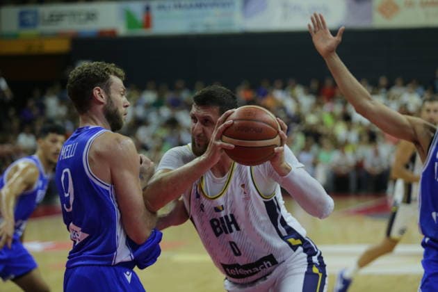 FIBA Basketball World Cup Qualifier: Bosnia and Herzegovina – Italy TUZLA, BOSNIA AND HERZEGOVINA - AUGUST 28: Melli of Italy in action during the FIBA Basketball World Cup Qualifier match between Bosnia and Herzegovina and Italy in Tuzla, Bosnia and Herzegovina on August 28, 2026. Denis Zuberi Anadolu Tuzla Bosnia and Herzegovina. Editorial use only. Please get in touch for any other usage.  Copyright: x2026xAnadoluxDenisxZuberix