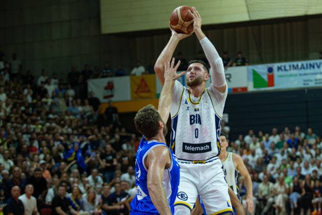 FIBA Basketball World Cup Qualifier: Bosnia and Herzegovina – Italy TUZLA, BOSNIA AND HERZEGOVINA - AUGUST 28: Nurkic of Bosnia and Herzegovina in action during the FIBA Basketball World Cup Qualifier match between Bosnia and Herzegovina and Italy in Tuzla, Bosnia and Herzegovina on August 28, 2026. Denis Zuberi Anadolu Tuzla Bosnia and Herzegovina. Editorial use only. Please get in touch for any other usage.  Copyright: x2026xAnadoluxDenisxZuberix