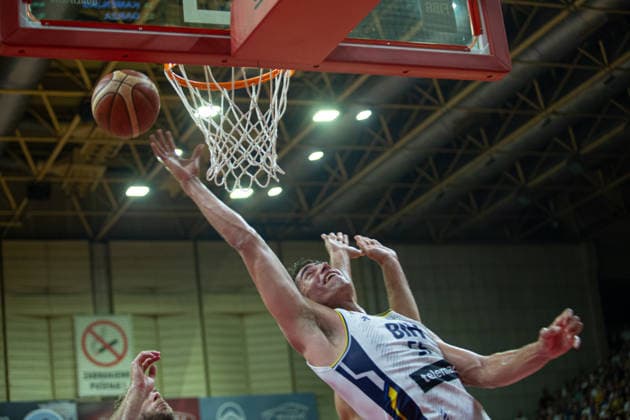 FIBA Basketball World Cup Qualifier: Bosnia and Herzegovina – Italy TUZLA, BOSNIA AND HERZEGOVINA - AUGUST 28: Players in action during the FIBA Basketball World Cup Qualifier match between Bosnia and Herzegovina and Italy in Tuzla, Bosnia and Herzegovina on August 28, 2026. Denis Zuberi Anadolu Tuzla Bosnia and Herzegovina. Editorial use only. Please get in touch for any other usage.  Copyright: x2026xAnadoluxDenisxZuberix