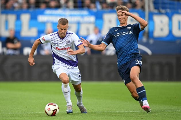 v. li. im Zweikampf Adrian Beck (Osnabrueck 21) Tom Meyer (Bochum 34) 28.08.2026 ¢ Fussball ¢ VfL Bochum vs VfL Osnabrueck, Vonovia Ruhrstadion, Bochum, DFB DFL REGULATIONS PROHIBIT ANY USE OF PHOTOGRAPHS AS IMAGE SEQUENCES AND OR QUASI-VIDEO NRW Germany *** v li in a one-on-one duel Adrian Beck Osnabrück 21 Tom Meyer Bochum 34 28 08 2026 ¢ Soccer ¢ VfL Bochum vs. VfL Osnabrück, Vonovia Ruhrstadion, Bochum, DFB DFL REGULATIONS PROHIBIT ANY USE OF PHOTOGRAPHS AS IMAGE SEQUENCES AND OR QUASI-VIDEO NRW Germany Copyright: xpepphotox xHorstxMauelshagenx pep00321, pep_20260828_hm