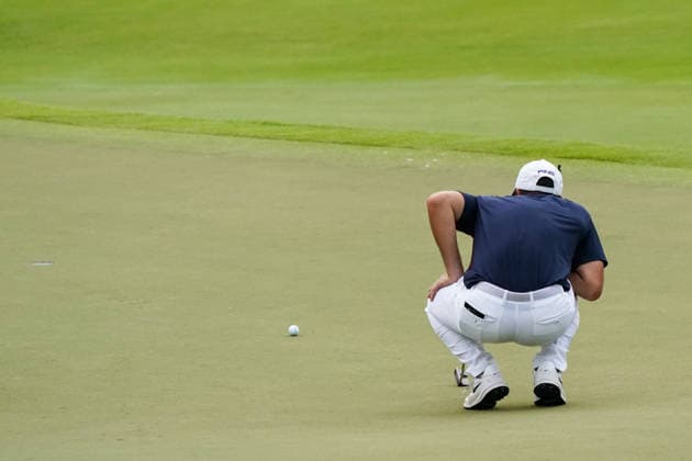 August 28, 2026, Atlanta, Georgia, USA: Viktor Hovland (NOR) lines up a putt on the 18th green during the second round of the 2026 TOUR Championship at East Lake Golf Club. Atlanta USA - ZUMAw109 20260828_fap_w109_017 Copyright: xDebbyxWongx