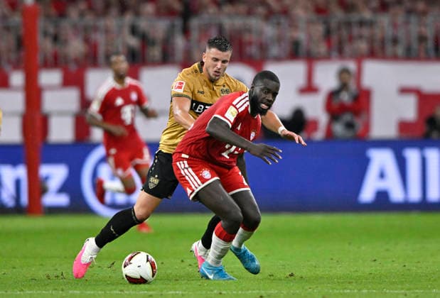Zweikampf, Aktion Dayot Upamecano FC Bayern Muenchen FCB (02) gegen Ermedin Demirovic VfB Stuttgart (09) FC Bayern Muenchen FCB vs VfB Stuttgart 28.08.2026 DFL REGULATIONS PROHIBIT ANY USE OF PHOTOGRAPHS AS IMAGE SEQUENCES AND OR QUASI-VIDEO FC Bayern Muenchen FCB vs VfB Stuttgart *** Tackle, Action: Dayot Upamecano (FC Bayern Munich, FCB 02) vs. Ermedin Demirovic (VfB Stuttgart, 09) FC Bayern Munich (FCB) vs. VfB Stuttgart August 28, 2026 DFL regulations prohibit any use of photographs as image contentSEQUENCES AND OR QUASI-VIDEO FC Bayern Munich FCB vs. VfB Stuttgart