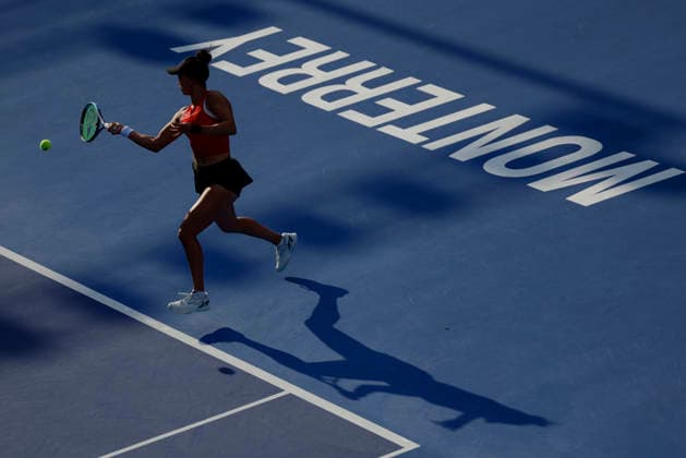 August 28, 2026, Monterrey, Nuevo Leon, Mexico: Ann Li (USA) in action against Diane Parry (FRA) during the semifinals of the GNP Seguros WTA, Tennis Damen 500 Open at Club Sonoma in Monterrey, Nuevo LeoÂ³n. Monterrey Mexico - ZUMAo125 20260828_zip_o125_002 Copyright: xAntonioxOjedax