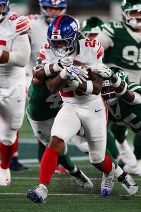 EAST RUTHERFORD, NJ - AUGUST 28: Tyrone Tracy Jr. 29 of the New York Giants runs during the NFL, American Football Herren, USA Pre-season game against the New York Jets on August 28, 2026 at MetLife Stadium in East Rutherford, New Jersey. (Photo by Rich Graessle Icon Sportswire) NFL: AUG 28 Giants at Jets EDITORIAL USE ONLY Icon26082831188