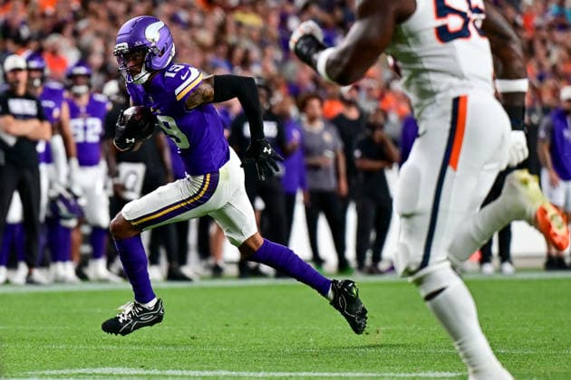 DENVER, CO - AUGUST 28: Minnesota Vikings wide receiver Dontae Fleming (19) runs after a catch in the second quarter during a preseason game between the Minnesota Vikings and the Denver Broncos at Empower Field at Mile High on August 28, 2026 in Denver, Colorado. (Photo by Dustin Bradford Icon Sportswire) NFL, American Football Herren, USA AUG 28 Vikings at Broncos EDITORIAL USE ONLY Icon132260828010