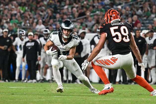 PHILADELPHIA, PA - AUGUST 28: Philadelphia Eagles wide receiver Britain Covey 18 runs with the ball during the pre season game between the Philadelphia Eagles and the Cincinnati Bengals on August 28th, 2026 at Lincoln Financial Field in Philadelphia, PA. (Photo by Terence Lewis Icon Sportswire) NFL, American Football Herren, USA AUG 28 Bengals at Eagles EDITORIAL USE ONLY Icon260828013