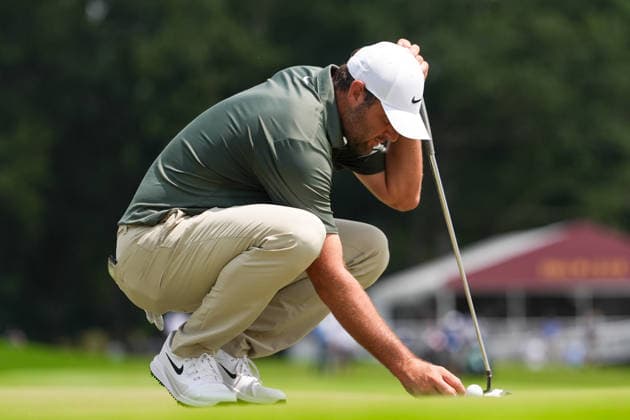 August 28, 2026, Atlanta, Georgia, USA: Scottie Scheffler (USA) lines up a putt on the 5th green during the second round of the 2026 TOUR Championship at East Lake Golf Club. PGA, Golf Herren 2026: TOUR Championship - Round 2  - ZUMAw109 20260828_fap_w109_028 Copyright: xDebbyxWongx