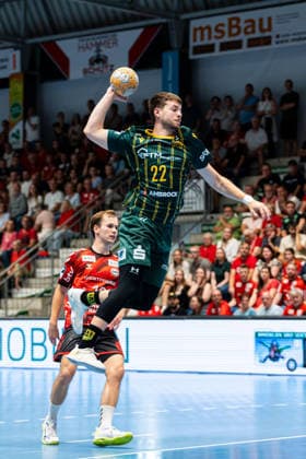 Hamm, Deutschland 28. August 2026: 2. HBL - 2026 2027 - Sp. 1 - ASV Hamm-Westfalen gegen VfL Eintracht Hagen Im Bild: Benedikt Israel (Hagen) mit Ball, WESTPRESS Arena Nordrhein Westfalen Copyright: xFotostandx xKruczynskix