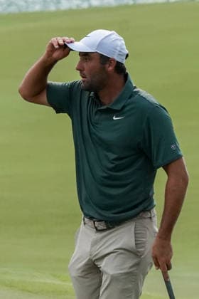 August 28, 2026, Atlanta, Georgia, USA: Scottie Scheffler (USA) walks off the 18th green during the second round of the 2026 TOUR Championship at East Lake Golf Club. PGA, Golf Herren 2026: TOUR Championship - Round 2  - ZUMAw109 20260828_fap_w109_067 Copyright: xDebbyxWongx