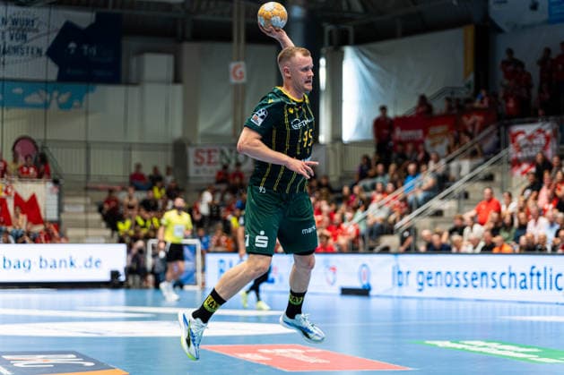 Hamm, Deutschland 28. August 2026: 2. HBL - 2026 2027 - Sp. 1 - ASV Hamm-Westfalen gegen VfL Eintracht Hagen Im Bild: Jan von Boenigk (Hagen) mit Ball WESTPRESS Arena Nordrhein Westfalen Copyright: xFotostandx xKruczynskix