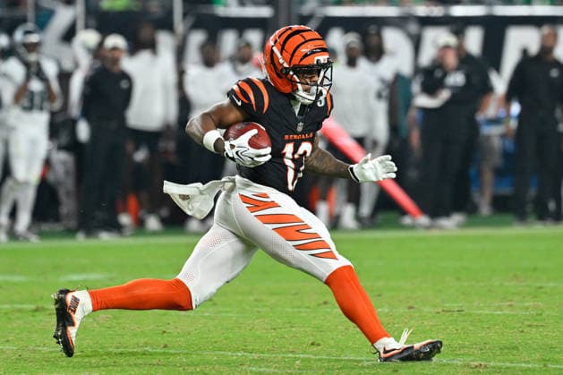 NFL, American Football Herren, USA 2026: Bengals Vs Eagles AUG 28 Aug 28, 2026; Philadelphia, Pennsylvania, USA; Cincinnati Bengals wide receiver KeShawn Williams (12) runs the ball against the Philadelphia Eagles during the second half at Lincoln Financial Field. Mandatory Credit: Eric Canha-Cal Media (Credit Image: Â Eric Canha Cal Sport Media) Philadelphia Pennsylvania USA EDITORIAL USE ONLY Copyright: xx ZUMA-20260828_zma_c04_047.jpg EricxCanhax csmphotothree515173