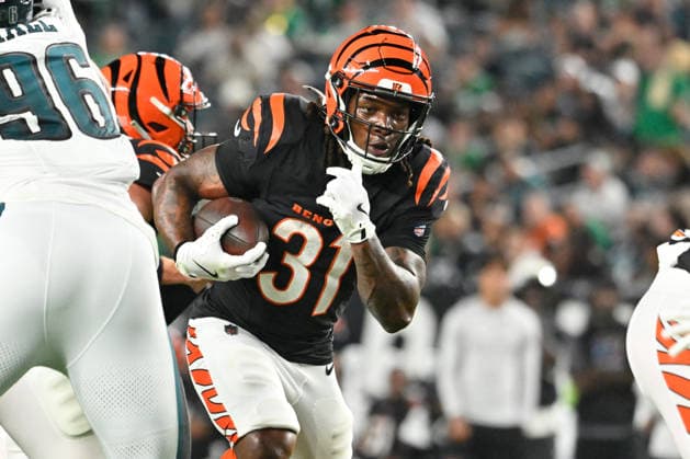 NFL, American Football Herren, USA 2026: Bengals Vs Eagles AUG 28 Aug 28, 2026; Philadelphia, Pennsylvania, USA; Cincinnati Bengals halfback Kentrel Bullock (31) runs the ball during the second half against the Philadelphia Eagles at Lincoln Financial Field. Mandatory Credit: Eric Canha-Cal Media (Credit Image: Â Eric Canha Cal Sport Media) Philadelphia Pennsylvania USA EDITORIAL USE ONLY Copyright: xx ZUMA-20260828_zma_c04_064.jpg EricxCanhax csmphotothree515156