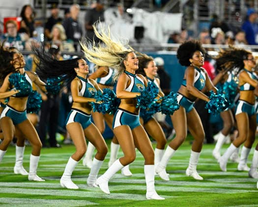Jaguars Cheerleaders perform as the Jaguars compete against the Buccaneers in the third pre-season game at EverBank Stadium in Jacksonville, Florida on Friday August 28, 2026. The Jaguars defeated the Buccaneers 19-0.  JAX20260828007 JOExMARINO