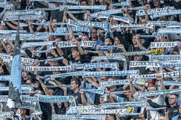 Chemnitz, Deutschland 28. August 2026: Regionalliga Nordost - 2026 2027 - Sp. 7 - Chemnitzer FC gegen FC Carl Zeiss Jena Im Bild: Die Fans im Fanblock der Chemnitzer Südkurve Suedkurve Copyright: xFotostandx xNachtigallx
