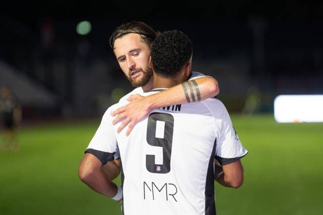28.08.2026, xhfmx, Fussball Regionalliga Suedwest, SG Barockstadt Fulda-Lehnerz - FSV Frankfurt v.l. Godwin McDonald (FSV Frankfurt), Lukas Gottwalt (FSV Frankfurt) Fulda