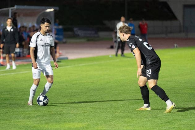 28.08.2026, xhfmx, Fussball Regionalliga Suedwest, SG Barockstadt Fulda-Lehnerz - FSV Frankfurt v.l. Ismail Harnafi (FSV Frankfurt), Kevin Hillmann (SG Barockstadt Fulda-Lehnerz) Fulda