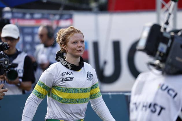 29.08.2026, Daolasa di Commezzadura, Black Snake, 2026 UCI MTB World Championship, WM, Weltmeisterschaft Women Junior s Finals DHI (downhill) Tilly Boadle 20 (AUS) celebrating her victory Daolasa di Commezzadura Black Snake Trento Italy Copyright: xJustPictures.ch FrancescoxMinghettix jp-en-FrMi-_NG_0402