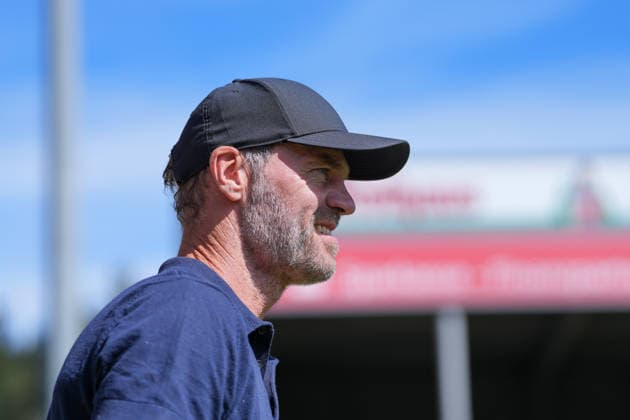 Marco Konrad (SC Freiburg, Trainer) , Deutschland, Fussball, GooglePixel Frauen-Bundesliga, 2.Spieltag, 2026 2027, SC Freiburg vs. 1. FC Union Berlin, 29.08.2026, Dreisamstadion, Freiburg Freiburg Dreisamstadion Baden-Wuerttemberg Deutschland *** Marco Konrad, SC Freiburg, Coach, Germany, Soccer, Google Pixel Women s Bundesliga, Matchday 2, 2026–2027, SC Freiburg vs. 1. FC Union Berlin, August 29, 2026, Dreisamstadion, Freiburg, Dreisamstadion, Baden-Württemberg, Germany Copyright: xArnexAmbergx