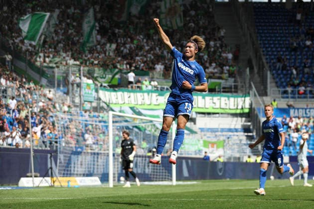 Shio Fukuda (Karlsruher SC) Torjubel, jubelt nach seinem Treffer zum 1:0 waehrend des Spiels der 2. Bundesliga zwischen Karlsruher SC und VfL Wolfsburg, BBBank Wildpark am 29. August 2026 in Karlsruhe, Deutschland. (Foto von Oliver Kaelke DeFodi Images) +++ Shio Fukuda (Karlsruher SC) celebrates after scoring his team s first goal during the 2nd Bundesliga match between Karlsruher SC and VfL Wolfsburg at BBBank Wildpark on August 29, 2026 in Karlsruhe, Germany. (Photo by Oliver Kaelke DeFodi Images) DFB DFL REGULATIONS PROHIBIT ANY USE OF PHOTOGRAPHS AS IMAGE SEQUENCES AND OR QUASI-VIDEO. (Photo by Oliver Kaelke DeFodi Images) - *** Shio Fukuda of Karlsruher SC celebrates after scoring his team s first goal, making the score 1–0, during the 2. Bundesliga match between Karlsruher SC and VfL Wolfsburg, BBBank Wildpark on August 29, 2026, in Karlsruhe, Germany. Photo by Oliver Kaelke, DeFodi Images. Shio Fukuda of Karlsruher SC celebrates after scoring his team’s first goal during the 2nd Bundesliga match between Karlsruher SC and VfL Wolfsburg at BBBank Wildpark on August 29, 2026 in Karlsruhe, Germany. Photo by Oliver Kaelke, DeFodi Images. DFB and DFL regulations prohibit any use of photographs as image sequences and or quasi-video. Photo by Oliver Kaelke, DeFodi Images.
