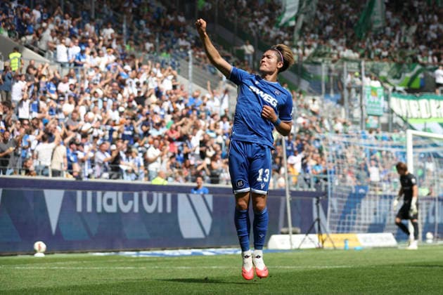 Shio Fukuda (Karlsruher SC) Torjubel, jubelt nach seinem Treffer zum 1:0 waehrend des Spiels der 2. Bundesliga zwischen Karlsruher SC und VfL Wolfsburg, BBBank Wildpark am 29. August 2026 in Karlsruhe, Deutschland. (Foto von Oliver Kaelke DeFodi Images) +++ Shio Fukuda (Karlsruher SC) celebrates after scoring his team s first goal during the 2nd Bundesliga match between Karlsruher SC and VfL Wolfsburg at BBBank Wildpark on August 29, 2026 in Karlsruhe, Germany. (Photo by Oliver Kaelke DeFodi Images) DFB DFL REGULATIONS PROHIBIT ANY USE OF PHOTOGRAPHS AS IMAGE SEQUENCES AND OR QUASI-VIDEO. (Photo by Oliver Kaelke DeFodi Images) - *** Shio Fukuda of Karlsruher SC celebrates after scoring his team s first goal, making the score 1–0, during the 2. Bundesliga match between Karlsruher SC and VfL Wolfsburg, BBBank Wildpark on August 29, 2026, in Karlsruhe, Germany. Photo by Oliver Kaelke, DeFodi Images. Shio Fukuda of Karlsruher SC celebrates after scoring his team’s first goal during the 2nd Bundesliga match between Karlsruher SC and VfL Wolfsburg at BBBank Wildpark on August 29, 2026 in Karlsruhe, Germany. Photo by Oliver Kaelke, DeFodi Images. DFB and DFL regulations prohibit any use of photographs as image sequences and or quasi-video. Photo by Oliver Kaelke, DeFodi Images.