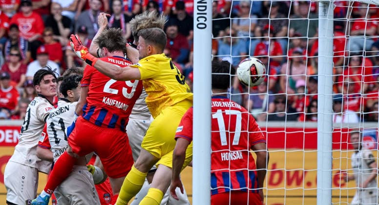 29.08.2026, xemx, Fussball 2.Bundesliga, 1.FC Heidenheim - Dynamo Dresden v.l. Vincent Vermeij (Dynamo Dresden) Goal scored, erziehlt das Tor zum 0:1 (DFL DFB REGULATIONS PROHIBIT ANY USE OF PHOTOGRAPHS as IMAGE SEQUENCES and or QUASI-VIDEO) Heidenheim *** August 29, 2026, xemx, Soccer, 2. Bundesliga, 1. FC Heidenheim vs. Dynamo Dresden – Vincent Vermeij (Dynamo Dresden) scores the goal, making it 0–1. DFL and DFB regulations prohibit any use of photographs as image sequences and or quasi-video. Heidenheim