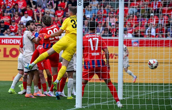 29.08.2026, xemx, Fussball 2.Bundesliga, 1.FC Heidenheim - Dynamo Dresden v.l. Vincent Vermeij (Dynamo Dresden) Goal scored, erziehlt das Tor zum 0:1 (DFL DFB REGULATIONS PROHIBIT ANY USE OF PHOTOGRAPHS as IMAGE SEQUENCES and or QUASI-VIDEO) Heidenheim *** August 29, 2026, xemx, Soccer, 2. Bundesliga, 1. FC Heidenheim vs. Dynamo Dresden – Vincent Vermeij (Dynamo Dresden) scores the goal, making it 0–1. DFL and DFB regulations prohibit any use of photographs as image sequences and or quasi-video. Heidenheim