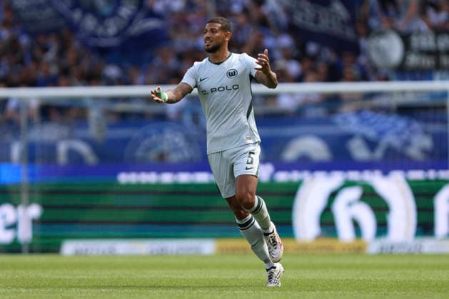Vinicius Souza (VFL Wolfsburg) gestikuliert, Gestik waehrend des Spiels der 2. Bundesliga zwischen Karlsruher SC und VfL Wolfsburg, BBBank Wildpark am 29. August 2026 in Karlsruhe, Deutschland. (Foto von Oliver Kaelke DeFodi Images) +++ Vinicius Souza (VFL Wolfsburg) gestures during the 2nd Bundesliga match between Karlsruher SC and VfL Wolfsburg at BBBank Wildpark on August 29, 2026 in Karlsruhe, Germany. (Photo by Oliver Kaelke DeFodi Images) DFB DFL REGULATIONS PROHIBIT ANY USE OF PHOTOGRAPHS AS IMAGE SEQUENCES AND OR QUASI-VIDEO. (Photo by Oliver Kaelke DeFodi Images) - *** Vinicius Souza of VFL Wolfsburg gesturing during the 2. Bundesliga match between Karlsruher SC and VfL Wolfsburg, BBBank Wildpark on August 29, 2026, in Karlsruhe, Germany. Photo by Oliver Kaelke, DeFodi Images. Vinicius Souza of VFL Wolfsburg gestures during the 2nd Bundesliga match between Karlsruher SC and VfL Wolfsburg at BBBank Wildpark on August 29, 2026 in Karlsruhe, Germany. Photo by Oliver Kaelke, DeFodi Images. DFB and DFL regulations prohibit any use of photographs as image sequences and or quasi-video. Photo by Oliver Kaelke, DeFodi Images.