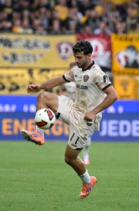 Kaan Inanoglu SG Dynamo Dresden SGD (11) Aktion am Ball 1. FC Heidenheim 1846 FCH vs SG Dynamo Dresden SGD 29.08.2026 DFL REGULATIONS PROHIBIT ANY USE OF PHOTOGRAPHS AS IMAGE SEQUENCES AND OR QUASI-VIDEO 1. FC Heidenheim 1846 FCH vs SG Dynamo Dresden SGD *** Kaan Inanoglu SG Dynamo Dresden SGD 11 Action on the Ball 1 FC Heidenheim 1846 FCH vs SG Dynamo Dresden SGD August 29, 2026 DFL regulations prohibit any use of photographs as image sequences and or QUASI-VIDEO 1 FC Heidenheim 1846 FCH vs. SG Dynamo Dresden SGD