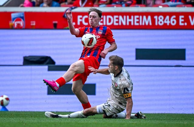 29.08.2026, xemx, Fussball 2.Bundesliga, 1.FC Heidenheim - Dynamo Dresden v.l. Michael Heule (1.FC Heidenheim), Niklas Hauptmann (Dynamo Dresden) Zweikampf, Aktion, action, battle for the ball (DFL DFB REGULATIONS PROHIBIT ANY USE OF PHOTOGRAPHS as IMAGE SEQUENCES and or QUASI-VIDEO) Heidenheim *** August 29, 2026, xemx, Soccer 2. Bundesliga, 1. FC Heidenheim vs. Dynamo Dresden, photo by Michael Heule, 1. FC Heidenheim, Niklas Hauptmann, Dynamo Dresden, tackle, action, battle for the ball. DFL and DFB regulations prohibit any use of photographs as image sequences and or quasi-video. Heidenheim