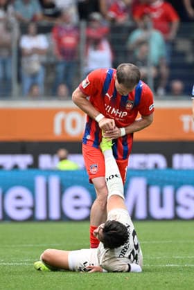 Budu Zivzivadze Siwsiwadse 1. FC Heidenheim 1846 FCH (11) hilft Thomas Keller SG Dynamo Dresden SGD (39) bei Krampf verletzt Verletzung 1. FC Heidenheim 1846 FCH vs SG Dynamo Dresden SGD 29.08.2026 DFL REGULATIONS PROHIBIT ANY USE OF PHOTOGRAPHS AS IMAGE SEQUENCES AND OR QUASI-VIDEO 1. FC Heidenheim 1846 FCH vs SG Dynamo Dresden SGD *** Budu Zivzivadze Siwsiwadse 1 FC Heidenheim 1846 FCH 11 assists Thomas Keller SG Dynamo Dresden SGD 39 injured by a cramp 1 FC Heidenheim 1846 FCH vs. SG Dynamo Dresden SGD 29 08 2026 DFL regulations prohibit any use of photographs as image sequences and or quasi-video 1 FC Heidenheim 1846 FCH vs. SG Dynamo Dresden SGD