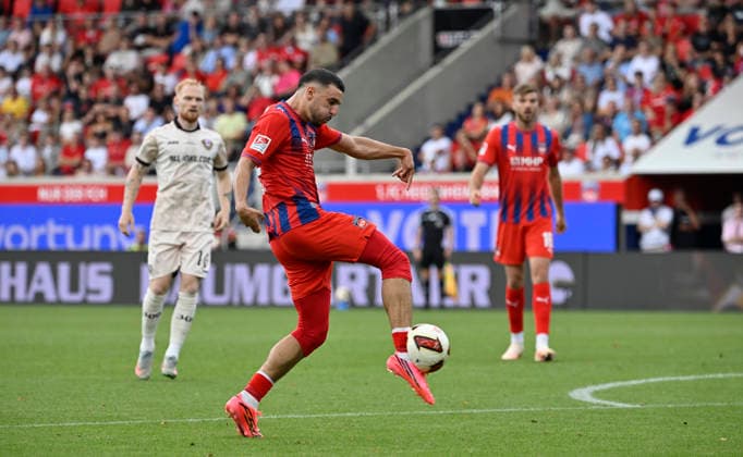 TOR zum 3:2 Oualid Mhamdi 1. FC Heidenheim 1846 FCH (22) Torschuss Aktion Torchance 1. FC Heidenheim 1846 FCH vs SG Dynamo Dresden SGD 29.08.2026 DFL REGULATIONS PROHIBIT ANY USE OF PHOTOGRAPHS AS IMAGE SEQUENCES AND OR QUASI-VIDEO 1. FC Heidenheim 1846 FCH vs SG Dynamo Dresden SGD *** GOAL: 3-2 Oualid Mhamdi 1 FC Heidenheim 1846 (FCH) 22 Shot on goal, play, scoring chance 1 FC Heidenheim 1846 (FCH) vs. SG Dynamo Dresden (SGD) August 29, 2026 DFL regulations prohibit ANY USE OF PHOTOGRAPHS AS IMAGE SEQUENCES AND OR QUASI-VIDEO 1 FC Heidenheim 1846 FCH vs. SG Dynamo Dresden SGD