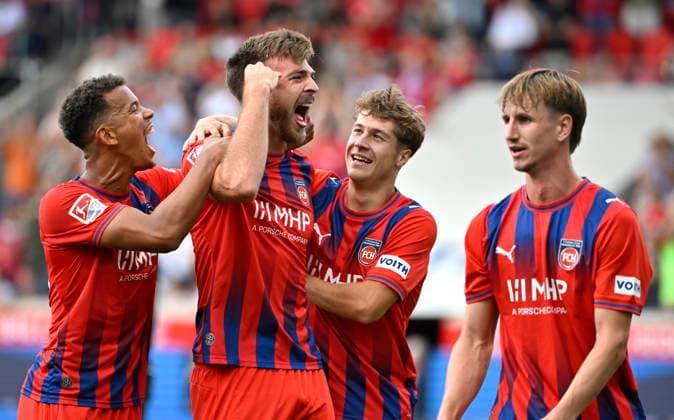 TOR zum 4:2 Julian Niehues 1. FC Heidenheim 1846 FCH (16) Torjubel Marcel Costly 1. FC Heidenheim 1846 FCH (24) Yannik Wagner 1. FC Heidenheim 1846 FCH (38) Jan Schoeppner 1. FC Heidenheim 1846 FCH (03) 1. FC Heidenheim 1846 FCH vs SG Dynamo Dresden SGD 29.08.2026 DFL REGULATIONS PROHIBIT ANY USE OF PHOTOGRAPHS AS IMAGE SEQUENCES AND OR QUASI-VIDEO 1. FC Heidenheim 1846 FCH vs SG Dynamo Dresden SGD *** GOAL: 4 2 Julian Niehues 1 FC Heidenheim 1846 FCH 16 Goal celebration: Marcel Costly 1 FC Heidenheim 1846 FCH 24 Yannik Wagner 1 FC Heidenheim 1846 FCH 38 Jan Schoeppner 1 FC Heidenheim 1846 FCH 03 1 FC Heidenheim 1846 FCH vs. SG Dynamo Dresden SGD August 29, 2026 DFL regulations prohibit any use of photographs as image sequences and or quasi-VVIDEO 1 FC Heidenheim 1846 FCH vs. SG Dynamo Dresden SGD