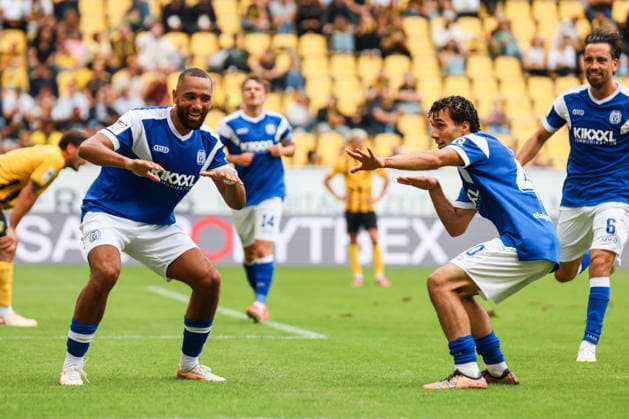 3. Fussball Bundesliga: Alemannia Aachen - SV Meppen; 29.08.2026 Cyrill Akono (SV Meppen, 9) und Niclas Nadj (SV Meppen, 40) jubeln zum 0:3 durch Niclas Nadj (SV Meppen, 40) Dritte Liga: Alemannia Aachen - SV Meppen. 3. Spieltag, am 29.08.2026, Tivoli, Aachen. DFB REGULATIONS PROHIBIT ANY USE OF PHOTOGRAPHS AS IMAGE SEQUENCES AND OR QUASI-VIDEO. Copyright: xBEAUTIFULxSPORTS Freisenx