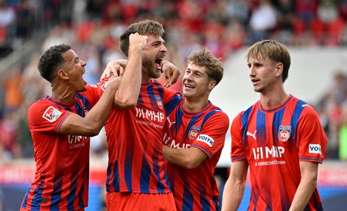 TOR zum 4:2 Julian Niehues 1. FC Heidenheim 1846 FCH (16) Torjubel Marcel Costly 1. FC Heidenheim 1846 FCH (24) Yannik Wagner 1. FC Heidenheim 1846 FCH (38) Jan Schoeppner 1. FC Heidenheim 1846 FCH (03) 1. FC Heidenheim 1846 FCH vs SG Dynamo Dresden SGD 29.08.2026 DFL REGULATIONS PROHIBIT ANY USE OF PHOTOGRAPHS AS IMAGE SEQUENCES AND OR QUASI-VIDEO 1. FC Heidenheim 1846 FCH vs SG Dynamo Dresden SGD *** GOAL 4 2 Julian Niehues 1 FC Heidenheim 1846 FCH 16 Goal celebration Marcel Costly 1 FC Heidenheim 1846 FCH 24 Yannik Wagner 1 FC Heidenheim 1846 FCH 38 Jan Schoeppner 1 FC Heidenheim 1846 FCH 03 1 FC Heidenheim 1846 FCH vs. SG Dynamo Dresden SGD August 29, 2026 DFL regulations prohibit any use of photographs as image sequences and or quasi-VVIDEO 1 FC Heidenheim 1846 FCH vs. SG Dynamo Dresden SGD
