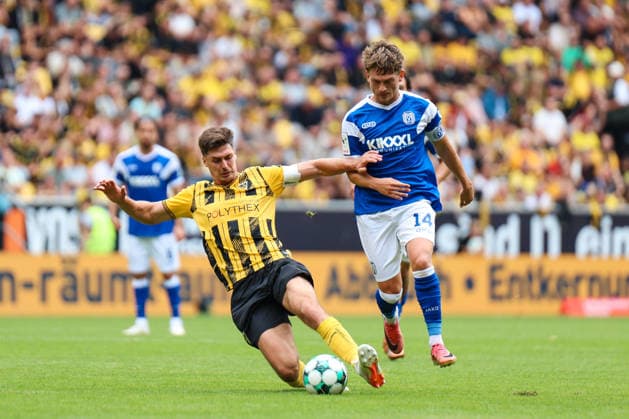 3. Fussball Bundesliga: Alemannia Aachen - SV Meppen; 29.08.2026 Danilo Wiebe (Alemannia Aachen, 28) im Zweikampf mit Thorben Deters (SV Meppen, 14) Dritte Liga: Alemannia Aachen - SV Meppen. 3. Spieltag, am 29.08.2026, Tivoli, Aachen. DFB REGULATIONS PROHIBIT ANY USE OF PHOTOGRAPHS AS IMAGE SEQUENCES AND OR QUASI-VIDEO. Copyright: xBEAUTIFULxSPORTS Freisenx