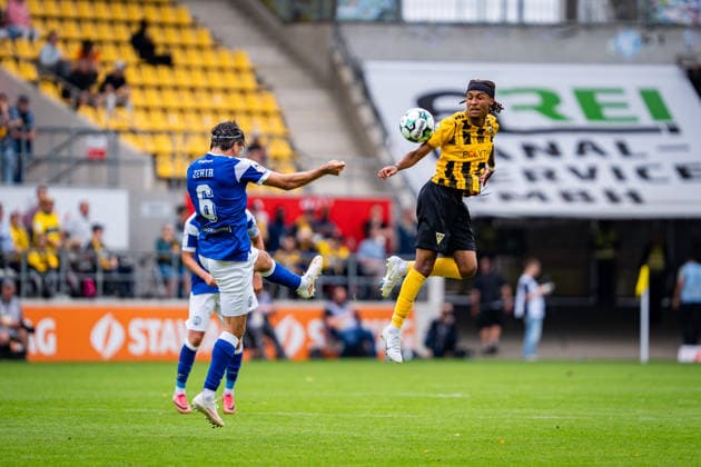 Ersin Zehir (SV Meppen, 06) und Nathan Bitumazala (Alemannia Aachen, 19) gehen zum Kopfball Alemannia Aachen vs. SV Meppen, Fussball, 3. Liga, 3. Spieltag, Saison 2026 2027, 29.08.2026 DFB REGULATIONS PROHIBIT ANY USE OF PHOTOGRAPHS AS IMAGE SEQUENCES AND OR QUASI-VIDEO Alemannia Aachen vs. SV Meppen, Fussball, 3. Liga, 3. Spieltag, Saison 2026 2027, 29.08.2026 Aachen Copyright: xEibner-Pressefoto J.xDerondeaux EP_JDU