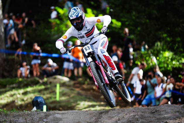 2026 UCI Mountain Bike World Championships Picture by Ed Sykes SWpix.com - 29 08 2026 - Cycling - 2026 UCI Mountain Bike World Championships - Val di Sole, Trentino, Italy - Downhill (DHI) Final - Men Elite - Joe Breeden (Great Britain) Copyright: x xSWpix.comx(t axPhotographyxHubxLtd)xEdxSykes SWpix.comx SWP-3030-21080