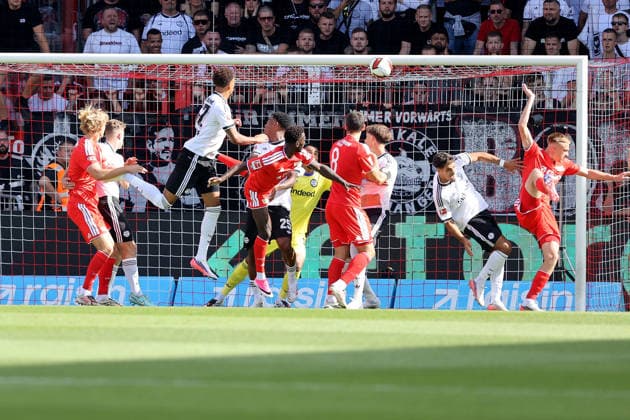 29.08.2026, xtgx, Fussball 1.Bundesliga, Union Berlin - Eintracht Frankfurt v.l. Emanuel Latte Lath (1. FC Union Berlin) Torschuetze, erzielt das Tor, Treffer, scores the goal 1:0 Noah Atubolu (Eintracht Frankfurt) Jeremiaha Maluze (Eintracht Frankfurt) Raphael Onyedika (Eintracht Frankfurt) Berlin *** August 29, 2026, xtgx, Soccer, Bundesliga 1, Union Berlin vs. Eintracht Frankfurt, Emanuel Latte Lath, 1 FC Union Berlin, goal scorer, scores the goal, goal, scores the goal 1–0 Noah Atubolu, Eintracht Frankfurt; Jeremiaha Maluze, Eintracht Frankfurt; Raphael Onyedika, Eintracht Frankfurt; Berlin