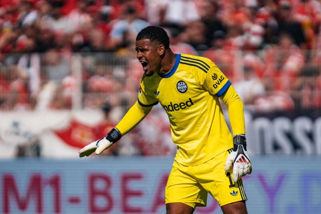 Deutschland: Bundesliga 2026 - 2027, 1. Spieltag - 1. FC Union Berlin vs Eintracht Frankfurt - Stadion An der Alten Försterei (Berlin): Noah Atubolu (Eintracht Frankfurt, 1) Mimik, Emotion, Gesichtsausdruck, Einzelbild *** Germany Bundesliga 2026–2027, Matchday 1: FC Union Berlin vs. Eintracht Frankfurt, An der Alten Försterei Stadium, Berlin; Noah Atubolu (Eintracht Frankfurt), 1: Facial expression, emotion, single frame Copyright: xTomxLauruschkatx