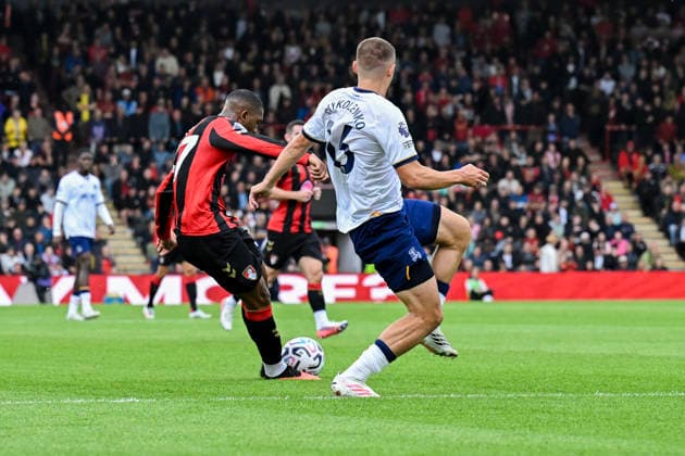 Bournemouth v Everton Premier League Rayan of Bournemouth shoots during the Premier League match at the Vitality Stadium, Bournemouth 29 08 2026 UK Newspapers OUT Copyright: xJeremyxLandeyx FIL-23853-0019